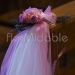 Bouquet abbellimento panche con lavanda e rose